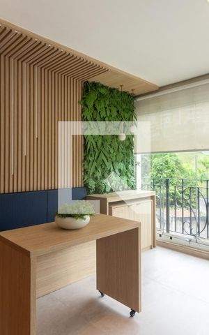 Apartamento à venda com 112m², 2 quartos e 2 vagas Apartamento à venda com 112m², 2 quartos e 2 vagasVaranda