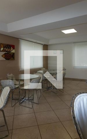 Apartamento à venda com 112m², 2 quartos e 2 vagas Apartamento à venda com 112m², 2 quartos e 2 vagasÁrea comum - Salão de festas