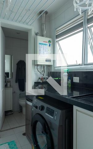 Apartamento à venda com 112m², 2 quartos e 2 vagas Apartamento à venda com 112m², 2 quartos e 2 vagasÁrea de Serviço
