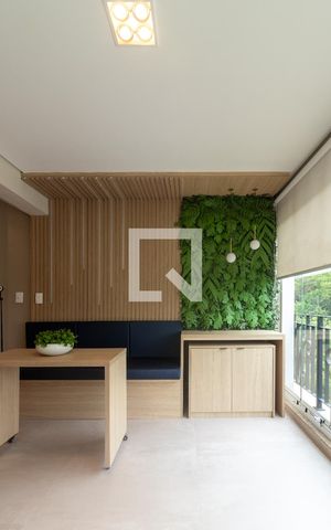 Apartamento à venda com 112m², 2 quartos e 2 vagas Apartamento à venda com 112m², 2 quartos e 2 vagasVaranda