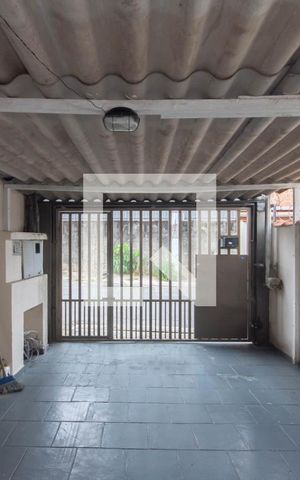 Casa à venda com 80m², 2 quartos e 1 vaga Casa à venda com 80m², 2 quartos e 1 vagaGaragem