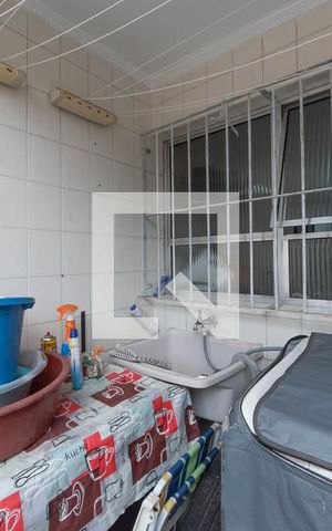 Casa à venda com 80m², 2 quartos e 1 vaga Casa à venda com 80m², 2 quartos e 1 vagaLavanderia - Quintal