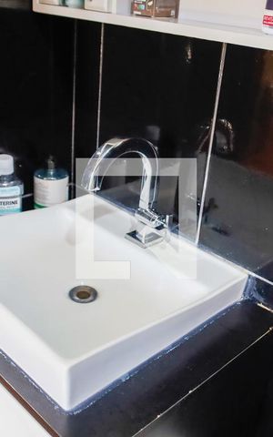 Apartamento à venda com 73m², 3 quartos e 1 vaga Apartamento à venda com 73m², 3 quartos e 1 vagaBanheiro da Suíte 2
