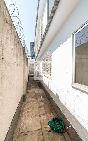 Casa à venda com 252m², 4 quartos e 5 vagas Casa à venda com 252m², 4 quartos e 5 vagasVaranda gourmet - Canil