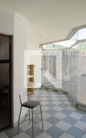 Casa à venda com 300m², 4 quartos e 8 vagas Casa à venda com 300m², 4 quartos e 8 vagasSuite 3