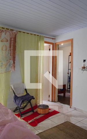 Casa à venda com 36m², 2 quartos e sem vagaSala