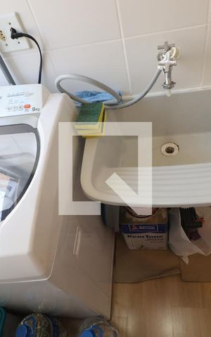 Apartamento à venda com 48m², 2 quartos e 1 vagaCozinha e Área de Serviço