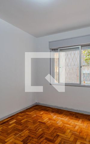 Apartamento à venda com 68m², 2 quartos e sem vaga Apartamento à venda com 68m², 2 quartos e sem vagaSala