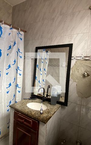 Casa à venda com 78m², 1 quarto e sem vaga Casa à venda com 78m², 1 quarto e sem vagaBanheiro