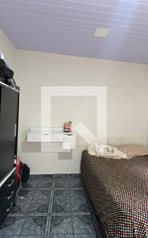 Casa à venda com 78m², 1 quarto e sem vaga Casa à venda com 78m², 1 quarto e sem vagaQuarto