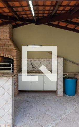 Apartamento à venda com 96m², 3 quartos e 2 vagas Apartamento à venda com 96m², 3 quartos e 2 vagasÁrea comum - Churrasqueira