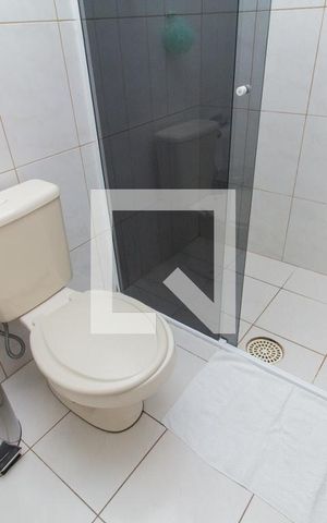 Casa para alugar com 140m², 4 quartos e 2 vagasBanheiro 2
