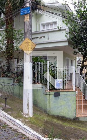 Studio para alugar com 20m², 1 quarto e sem vaga Studio para alugar com 20m², 1 quarto e sem vagaFachada