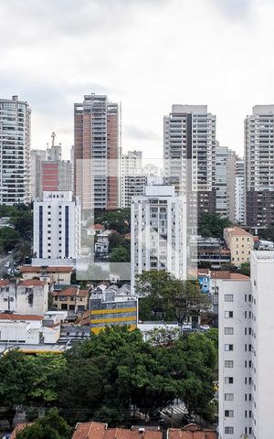 Apartamento à venda com 154m², 3 quartos e 2 vagas Apartamento à venda com 154m², 3 quartos e 2 vagasVista