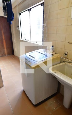 Apartamento à venda com 147m², 3 quartos e 2 vagasÁrea de Serviço
