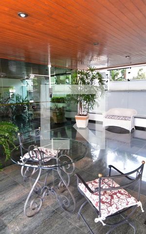 Apartamento à venda com 147m², 3 quartos e 2 vagasHall social