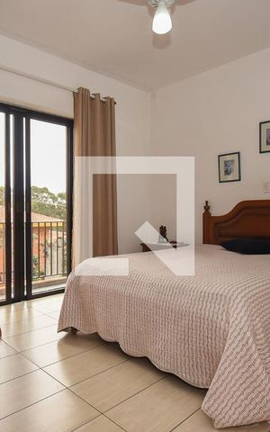 Casa para alugar com 356m², 3 quartos e 4 vagas Casa para alugar com 356m², 3 quartos e 4 vagasSuíte 3