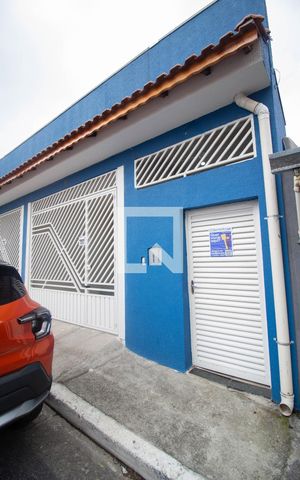 Apartamento à venda com 28m², 1 quarto e sem vaga Apartamento à venda com 28m², 1 quarto e sem vagaFachada - Placa instalada