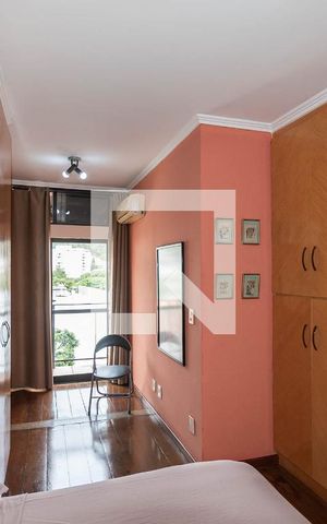 Apartamento à venda com 240m², 3 quartos e 2 vagasSuíte