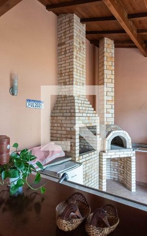 Apartamento à venda com 240m², 3 quartos e 2 vagasCobertura