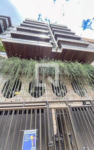 Apartamento à venda com 240m², 3 quartos e 2 vagasFachada
