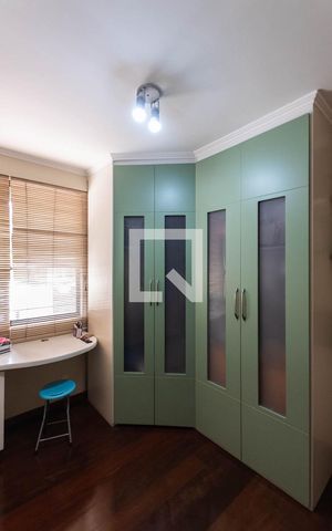 Apartamento à venda com 240m², 3 quartos e 2 vagasQuarto 2