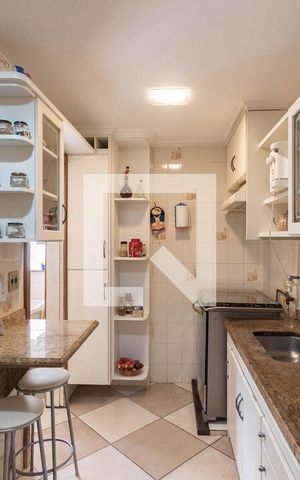 Apartamento à venda com 240m², 3 quartos e 2 vagasCozinha