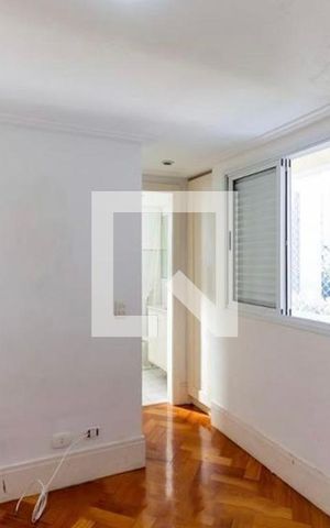 Apartamento à venda com 140m², 2 quartos e 2 vagas Apartamento à venda com 140m², 2 quartos e 2 vagasQuarto