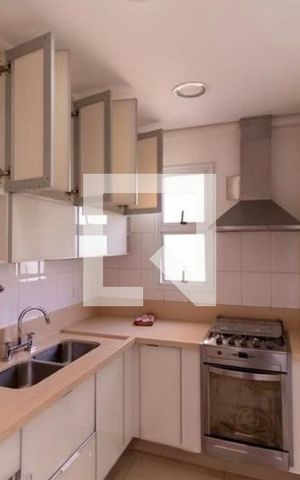 Apartamento à venda com 140m², 2 quartos e 2 vagas Apartamento à venda com 140m², 2 quartos e 2 vagasCozinha