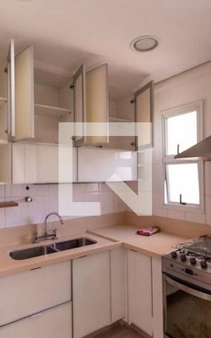 Apartamento à venda com 140m², 2 quartos e 2 vagas Apartamento à venda com 140m², 2 quartos e 2 vagasCozinha