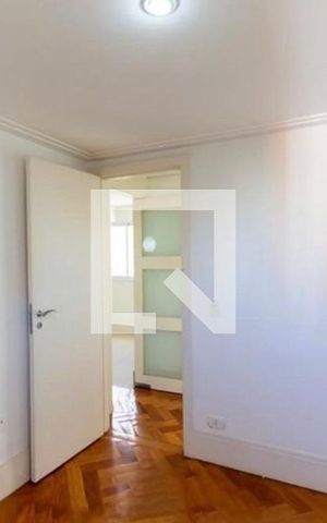 Apartamento à venda com 140m², 2 quartos e 2 vagas Apartamento à venda com 140m², 2 quartos e 2 vagasQuarto