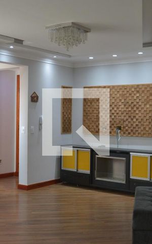 Apartamento à venda com 73m², 4 quartos e 1 vagaSala