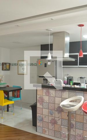 Apartamento à venda com 73m², 4 quartos e 1 vagaCozinha