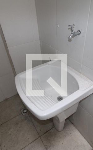 Casa de condomínio para alugar com 65m², 2 quartos e sem vagaÁrea de Serviço