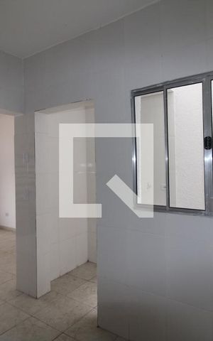 Casa de condomínio para alugar com 65m², 2 quartos e sem vagaCozinha