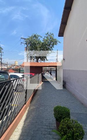 Casa de condomínio à venda com 78m², 2 quartos e 1 vaga Casa de condomínio à venda com 78m², 2 quartos e 1 vagaÁrea comum