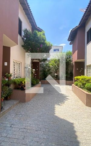 Casa de condomínio à venda com 78m², 2 quartos e 1 vaga Casa de condomínio à venda com 78m², 2 quartos e 1 vagaÁrea comum