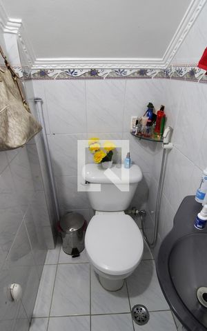 Casa de condomínio à venda com 78m², 2 quartos e 1 vagaLavabo