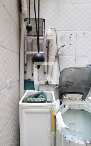 Casa de condomínio à venda com 78m², 2 quartos e 1 vagaÁrea de Serviço