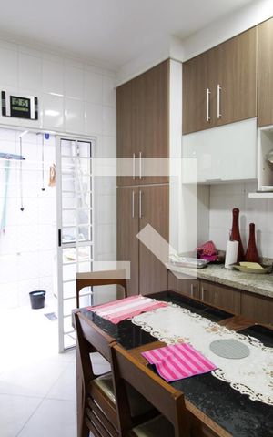 Casa de condomínio à venda com 78m², 2 quartos e 1 vagaCozinha