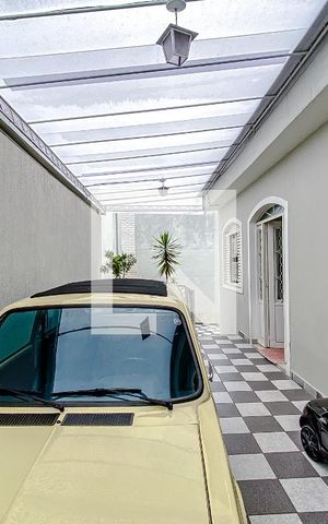 Casa à venda com 240m², 3 quartos e 4 vagasGaragem