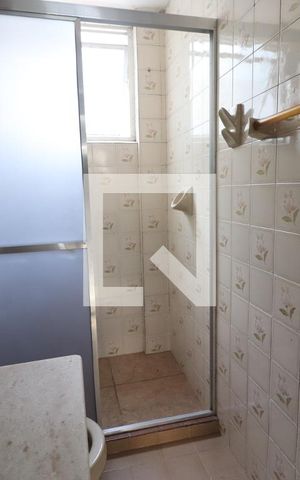 Apartamento à venda com 74m², 2 quartos e sem vagaBanheiro