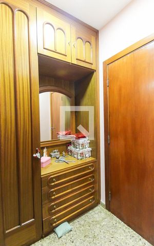 Apartamento à venda com 150m², 4 quartos e 3 vagas Apartamento à venda com 150m², 4 quartos e 3 vagasSuíte 1