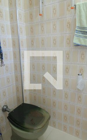 Apartamento à venda com 125m², 3 quartos e 1 vaga Apartamento à venda com 125m², 3 quartos e 1 vagaBanheiro de Serviço