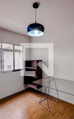 Apartamento à venda com 64m², 2 quartos e sem vagaSala