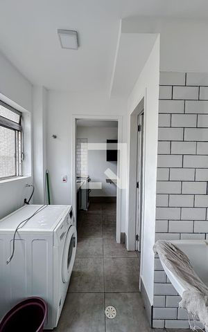 Apartamento à venda com 64m², 2 quartos e sem vagaÁrea de Serviço