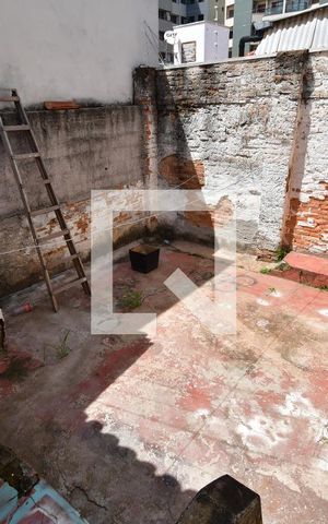 Casa para alugar com 80m², 2 quartos e 2 vagasQuintal