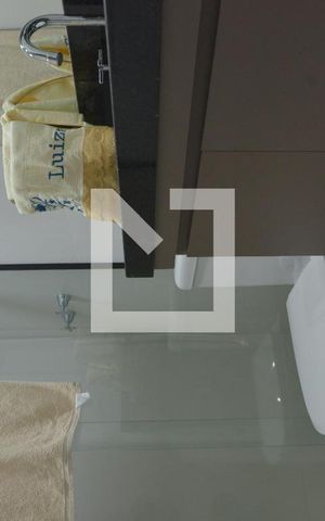 Apartamento à venda com 62m², 2 quartos e 2 vagasBanheiro Social