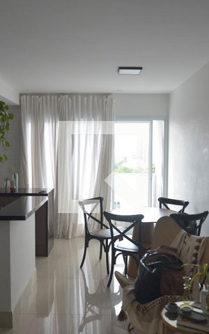 Apartamento à venda com 62m², 2 quartos e 2 vagasSala