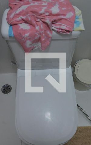 Apartamento à venda com 62m², 2 quartos e 2 vagasBanheiro da Suíte